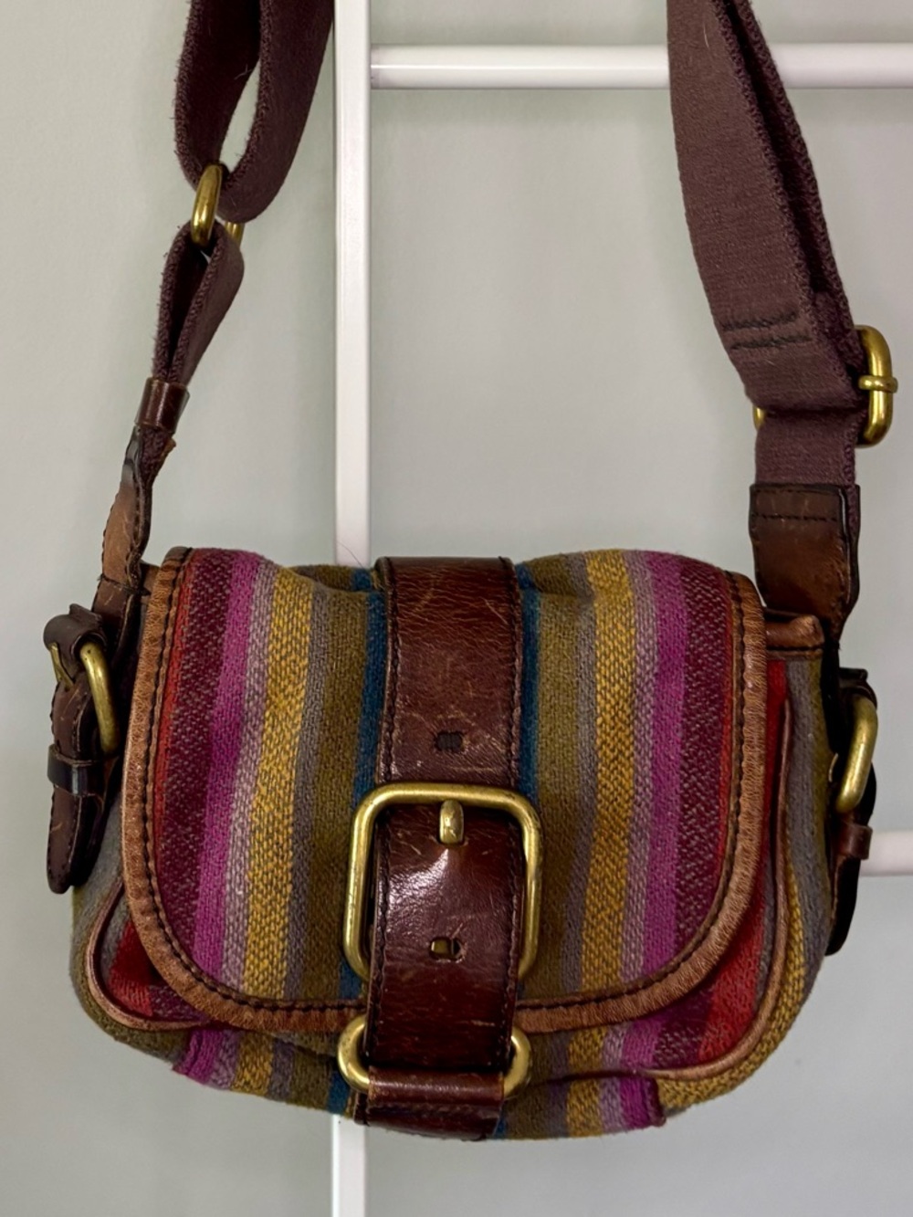 Fossil Striped Multicolor Crossbody Bag with Leather Trim - Picture 8 of 12